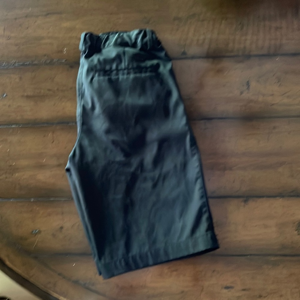 Boys black Nike golf short